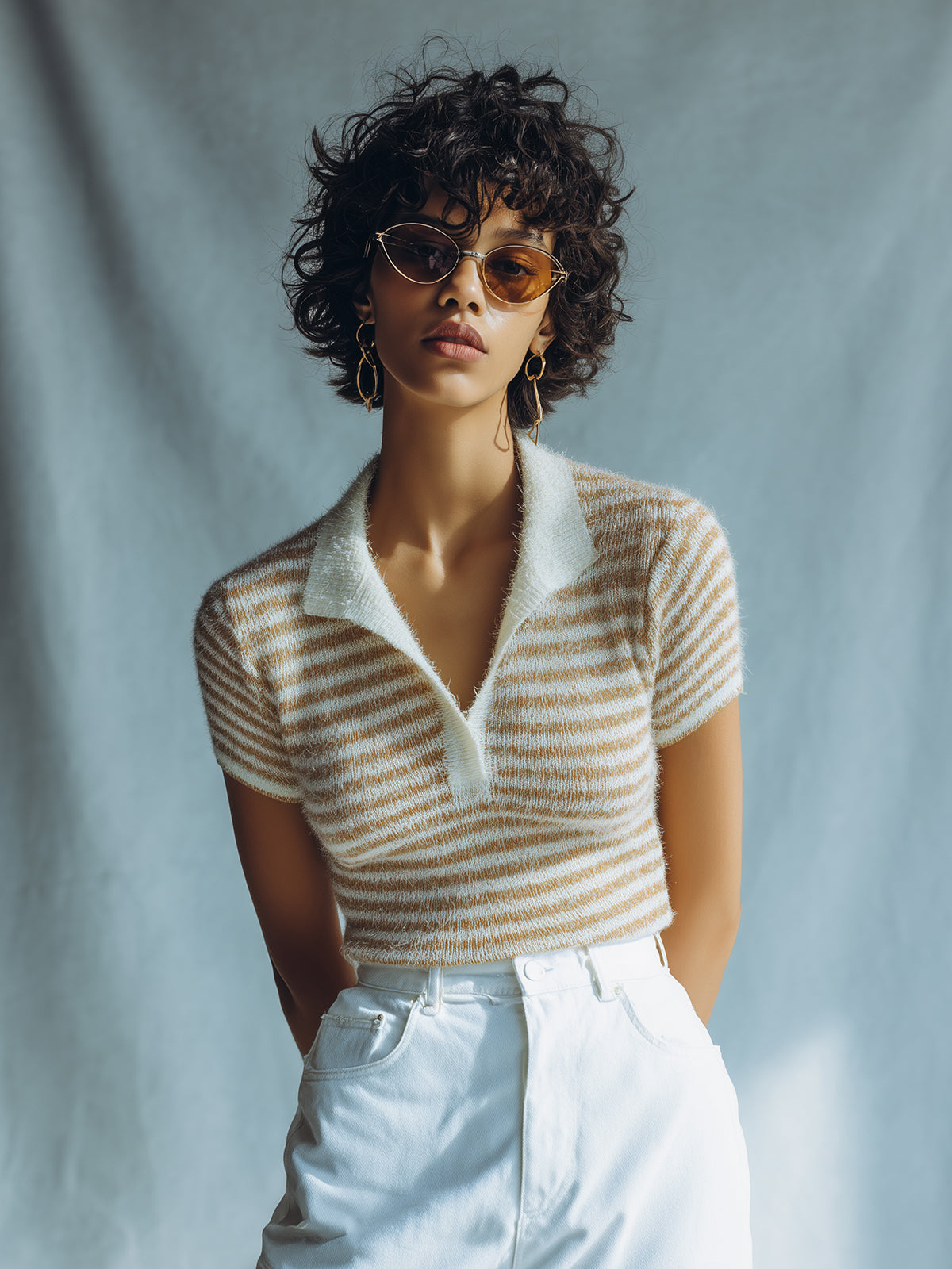 Chic Casual Camel-Beige Pinstripe Lapel V-Neck Short-Sleeve Slim-Fit Knit Sweater Top