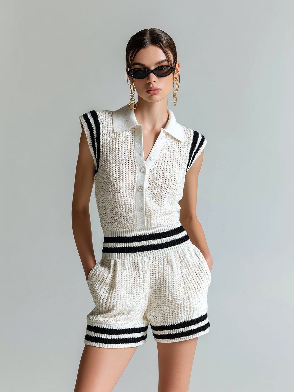 Chic Elegant White-Black Colorblock Button-Up Lapel Collar Sleeveless Elastic-Waist Loose-Fit Mesh Knit Romper