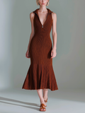 Chic Elegant Dark Red Deep V-Neck Sleeveless Pleated Hem Patchwork Detail Slim-Fit Ribbed Knit Midi Dress