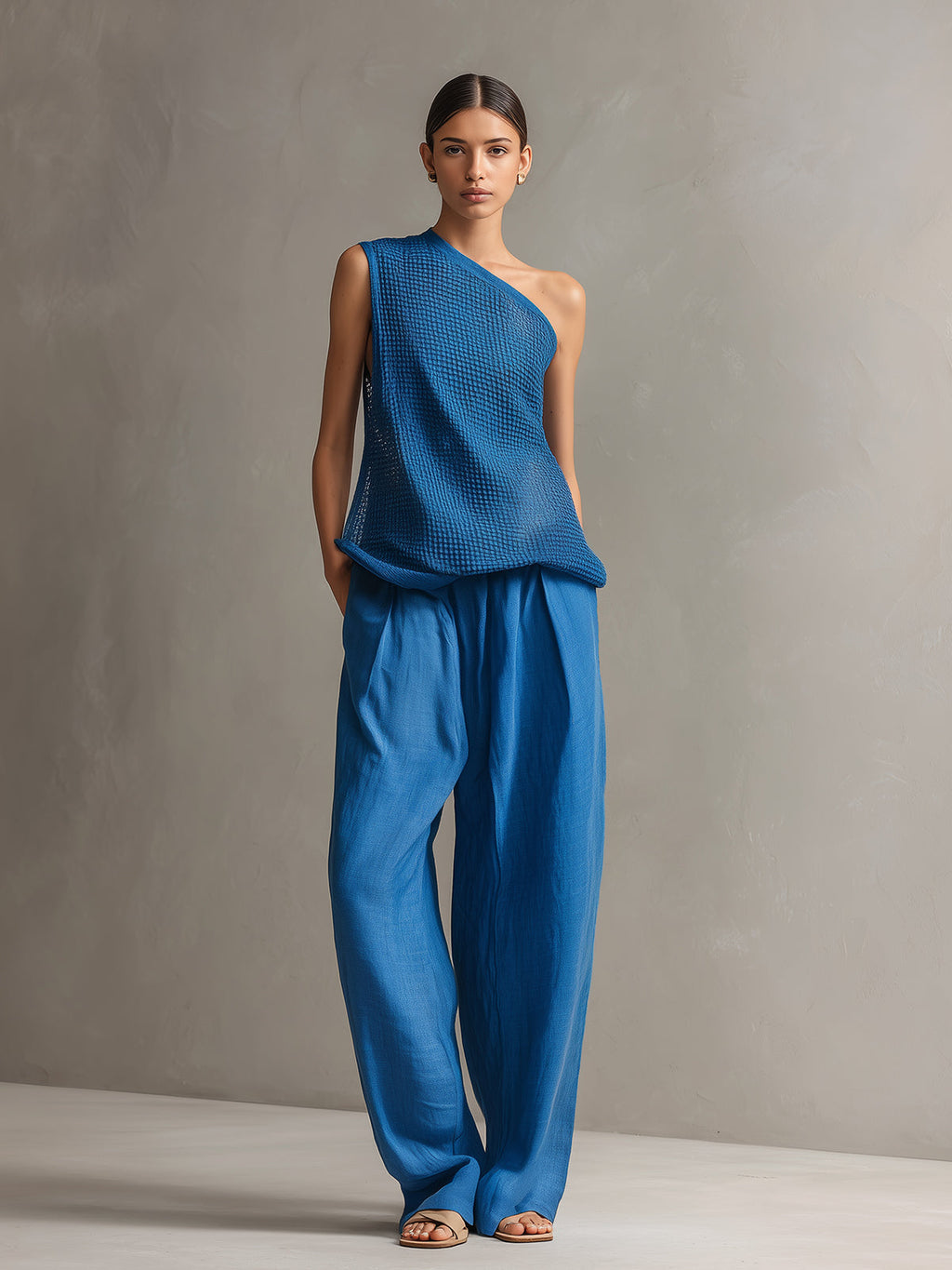 Chic Elegant Royal Blue One-Shoulder Sleeveless Loose-Fit Knit Vest Linen Breathable Straight Pants Two-Piece Set