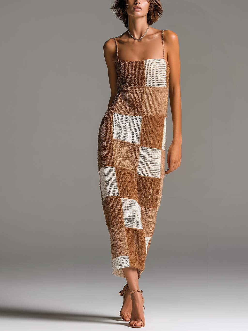 Chic Elegant White-Camel Checkerboard Jacquard Spaghetti-Strap Sleeveless Slim-Fit Knit Maxi Dress