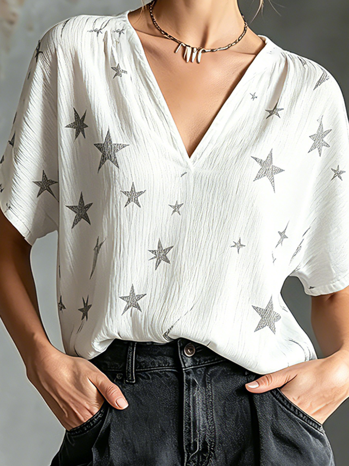 Chic Elegant White Crinkle Woven Fabric Charcoal Gray Star Print V-Neck Short-Sleeve Loose-Fit Shirt Top