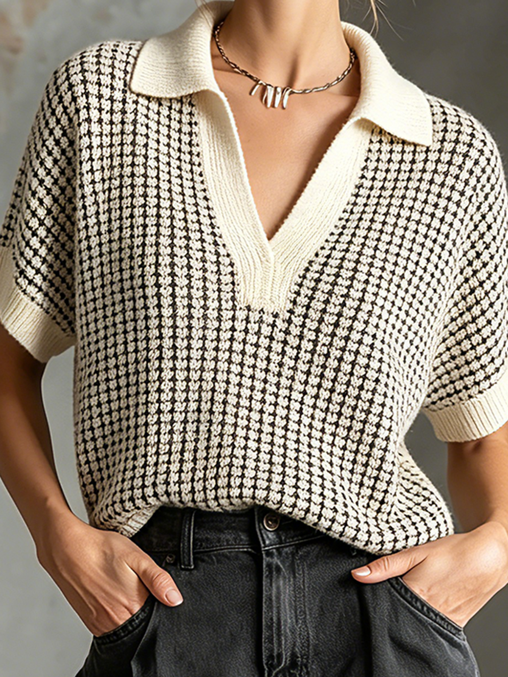 Chic Casual Off White Lapel-Collar V-Neck Short-Sleeve  Loose-Fit Grid Textured Knit Sweater Top