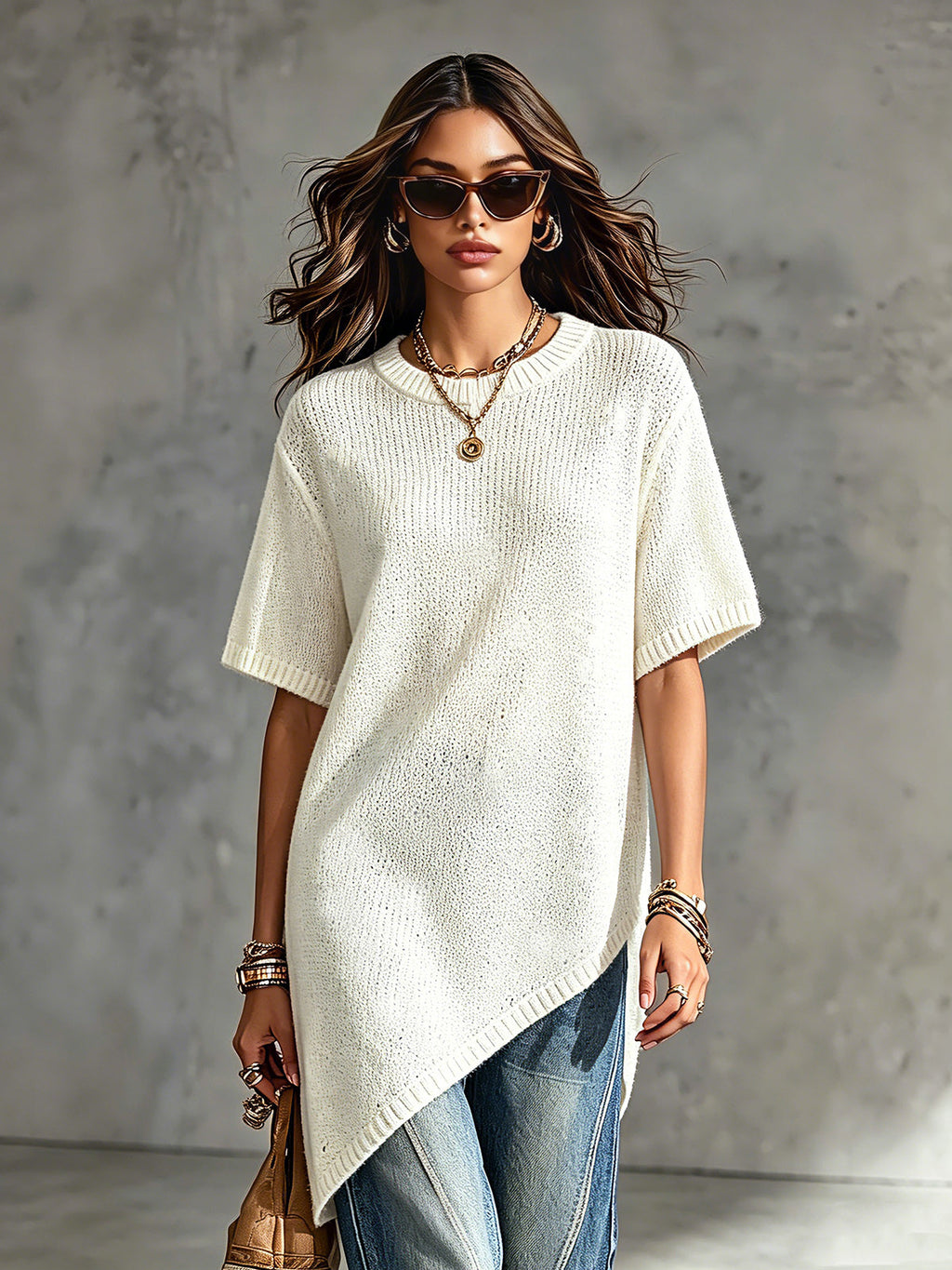 Chic Elegant Cream White Round-Neck Short-Sleeve Asymmetrical Hem Loose-Fit Soft Knit Sweater