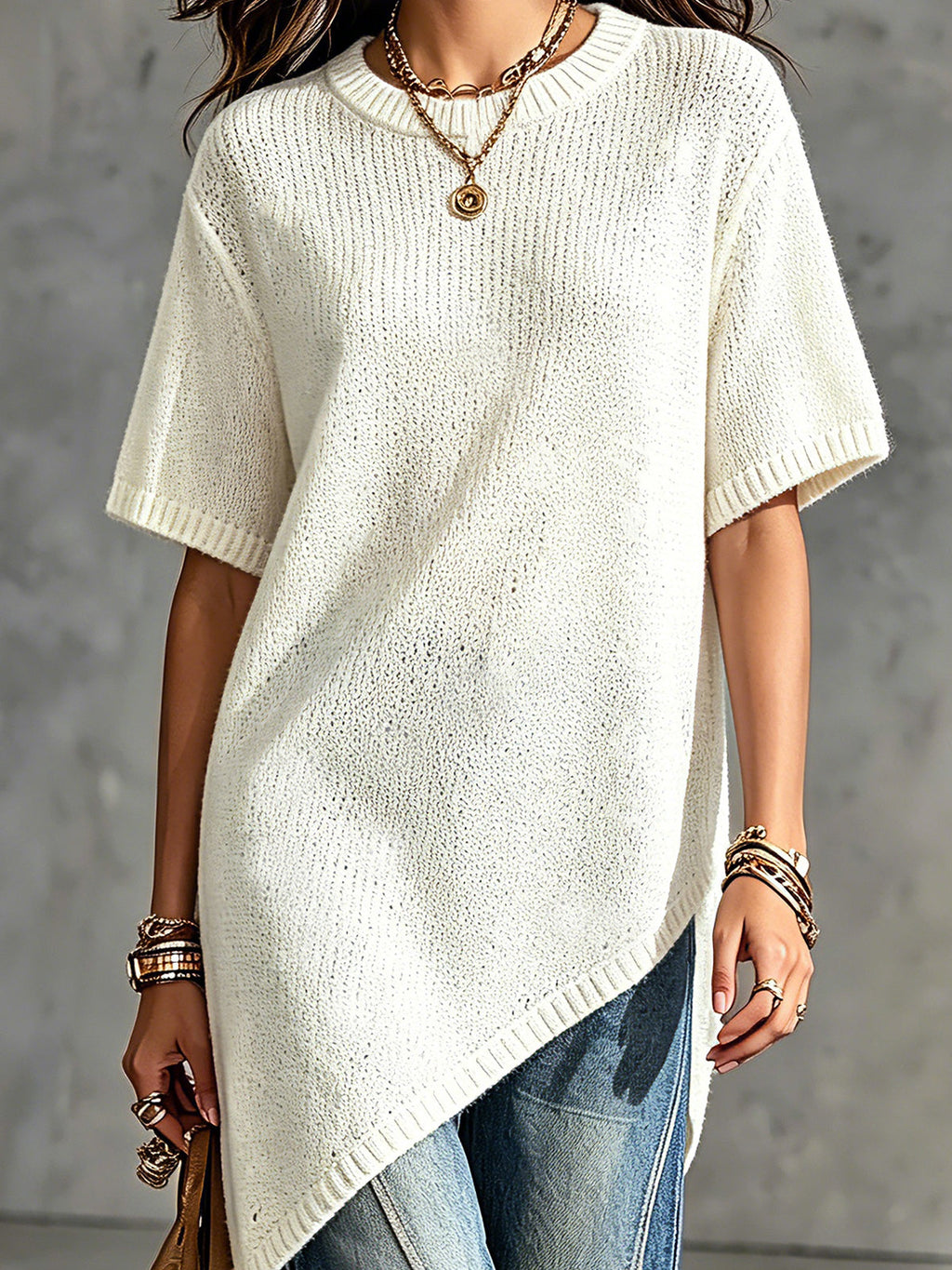 Chic Elegant Cream White Round-Neck Short-Sleeve Asymmetrical Hem Loose-Fit Soft Knit Sweater