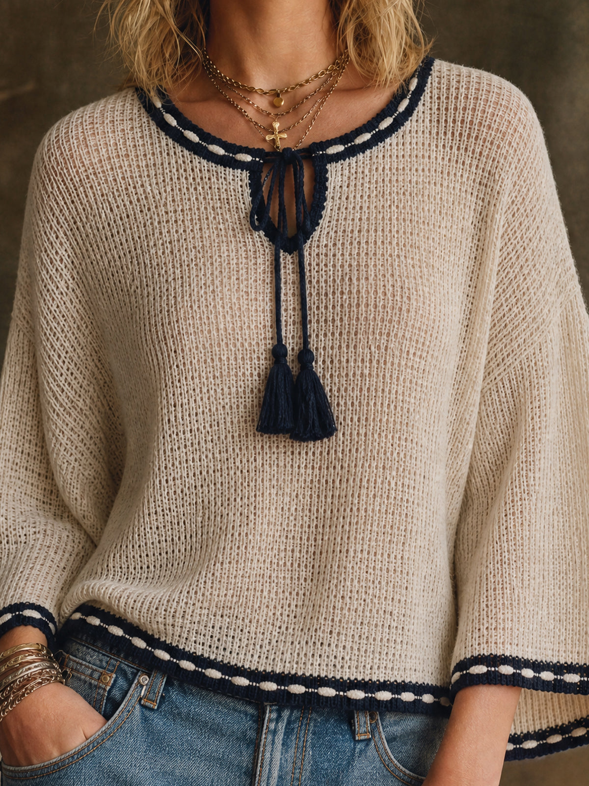 Chic Cream-Navy Colorband Round Neck Tassel Rope Details Three Quarter Sleeve Loose-Fit Mesh Knit Sweater Top