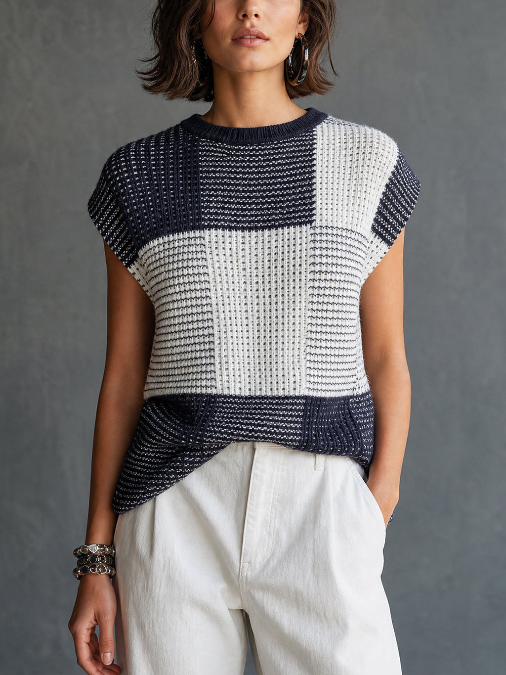 Chic Casual Dark Navy-White Colorblock Round Neck Plaid Jacquard Cap Sleeve Loose-Fit Knit Sweater Top