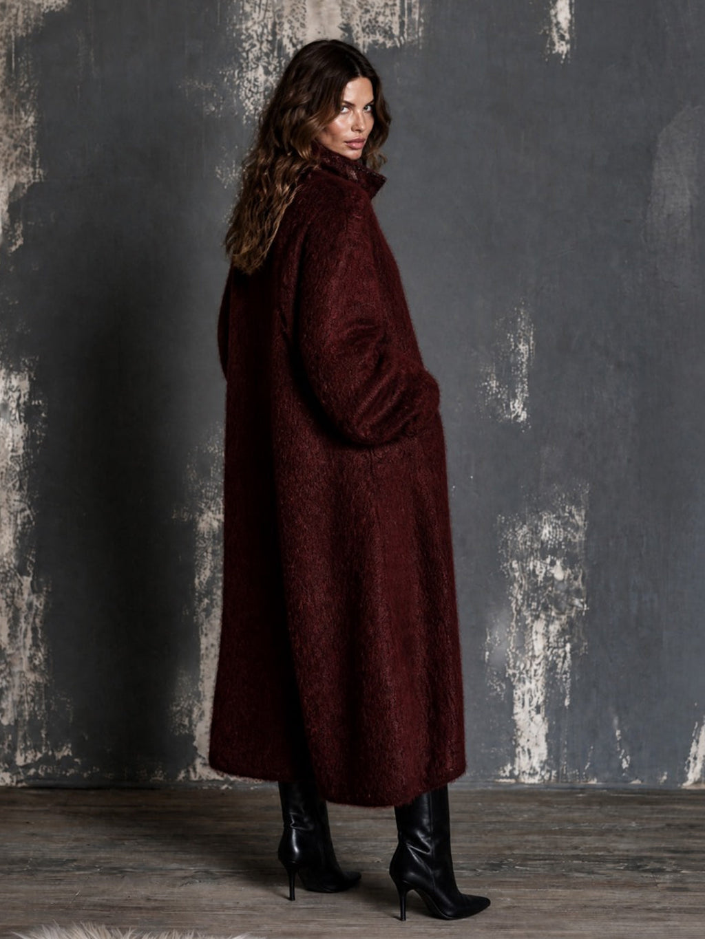 Chic Elegant Burgundy Stand-Collar Zipper-Placket Long-Sleeve Oversized Warm Wool Fuzzy Blend Knit Maxi Cardigan