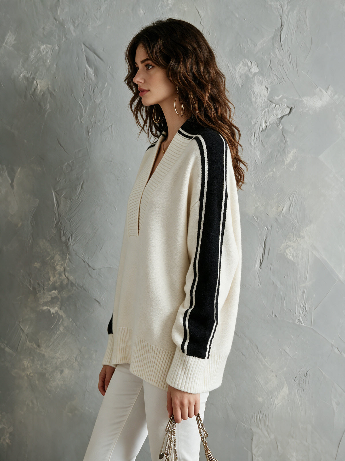 Chic Elegant Cream White-Black Colorblock V-Neck Long-Sleeve Loose-Fit Ribbed Detail Wool Blend Knit Sweater