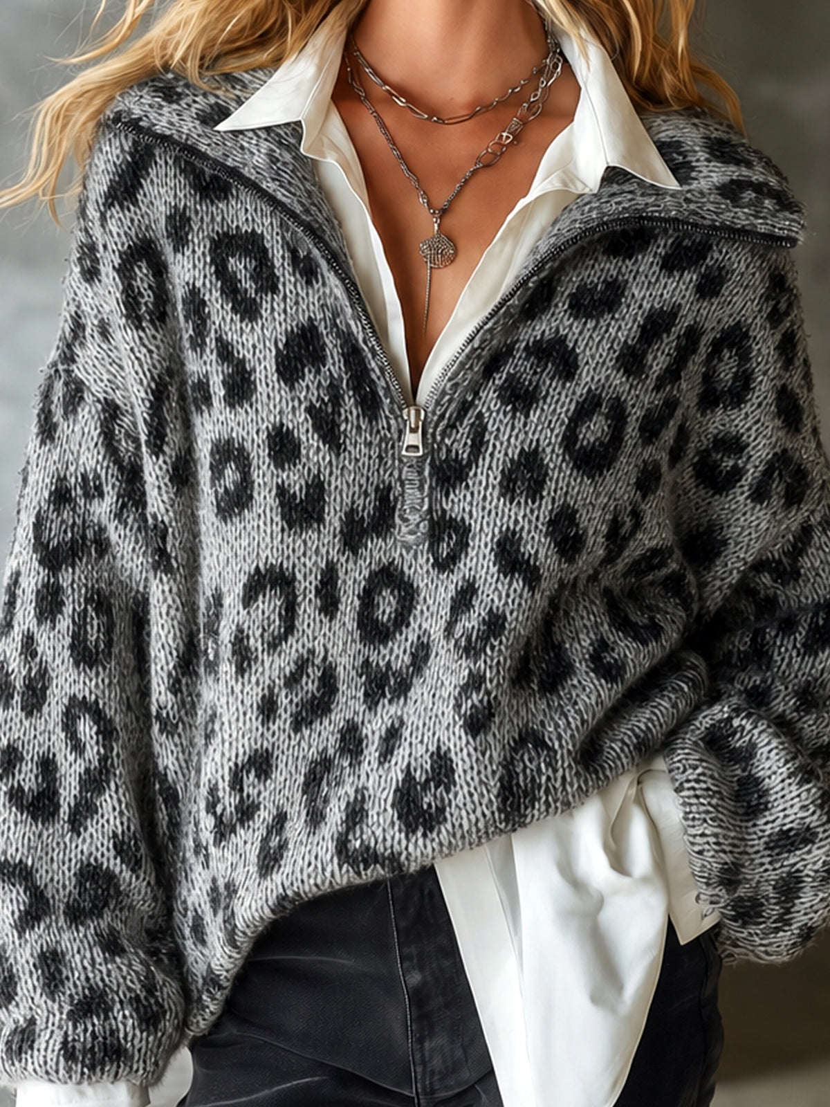 Chic Elegant Gray-Black Leopard Jacquard Zipper-Up Lapel Collar Long-Sleeve Loose-Fit Wool Blend Knit Sweater