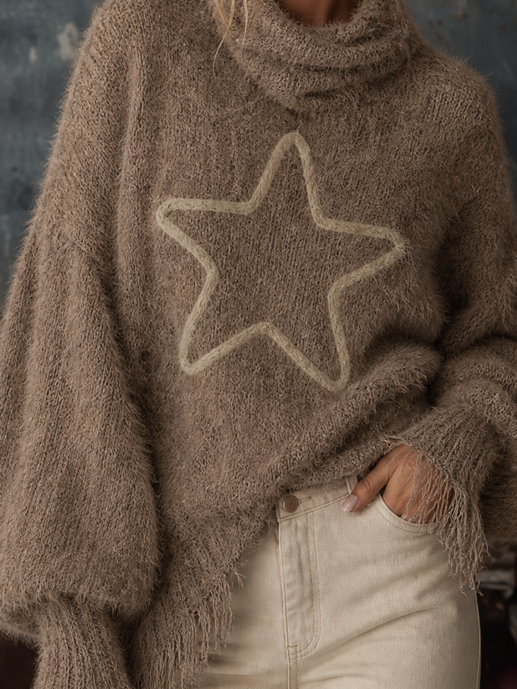 Chic Casual Camel Star Jacquard Cowl Neck Balloon Long-Sleeve Fringe Raw‑Edge Hem Loose-Fit Fuzzy Mohair Knit Sweater