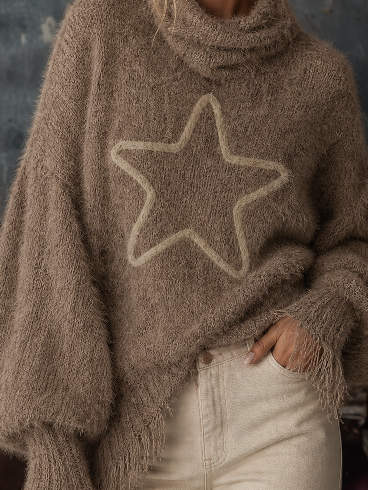 Chic Casual Camel Star Jacquard Cowl Neck Balloon Long-Sleeve Fringe Raw‑Edge Hem Loose-Fit Fuzzy Mohair Knit Sweater