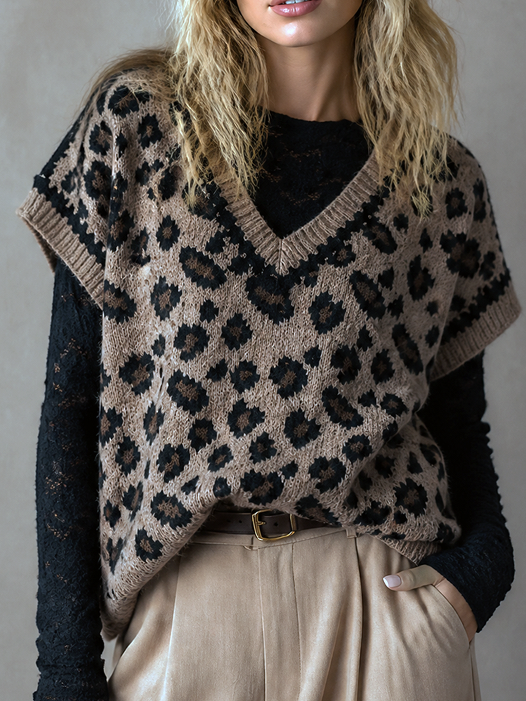 Chic Elegant Taupe-Brown Leopard Jacquard V-Neck Cap Sleeve Loose-Fit Wool‑Blend Knit Vest Top