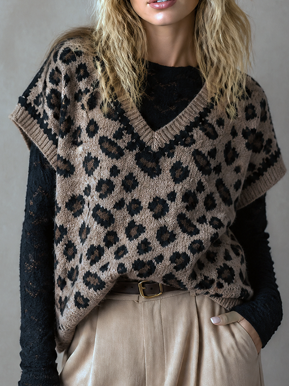 Chic Elegant Taupe-Brown Leopard Jacquard V-Neck Cap Sleeve Loose-Fit Wool‑Blend Knit Vest Top
