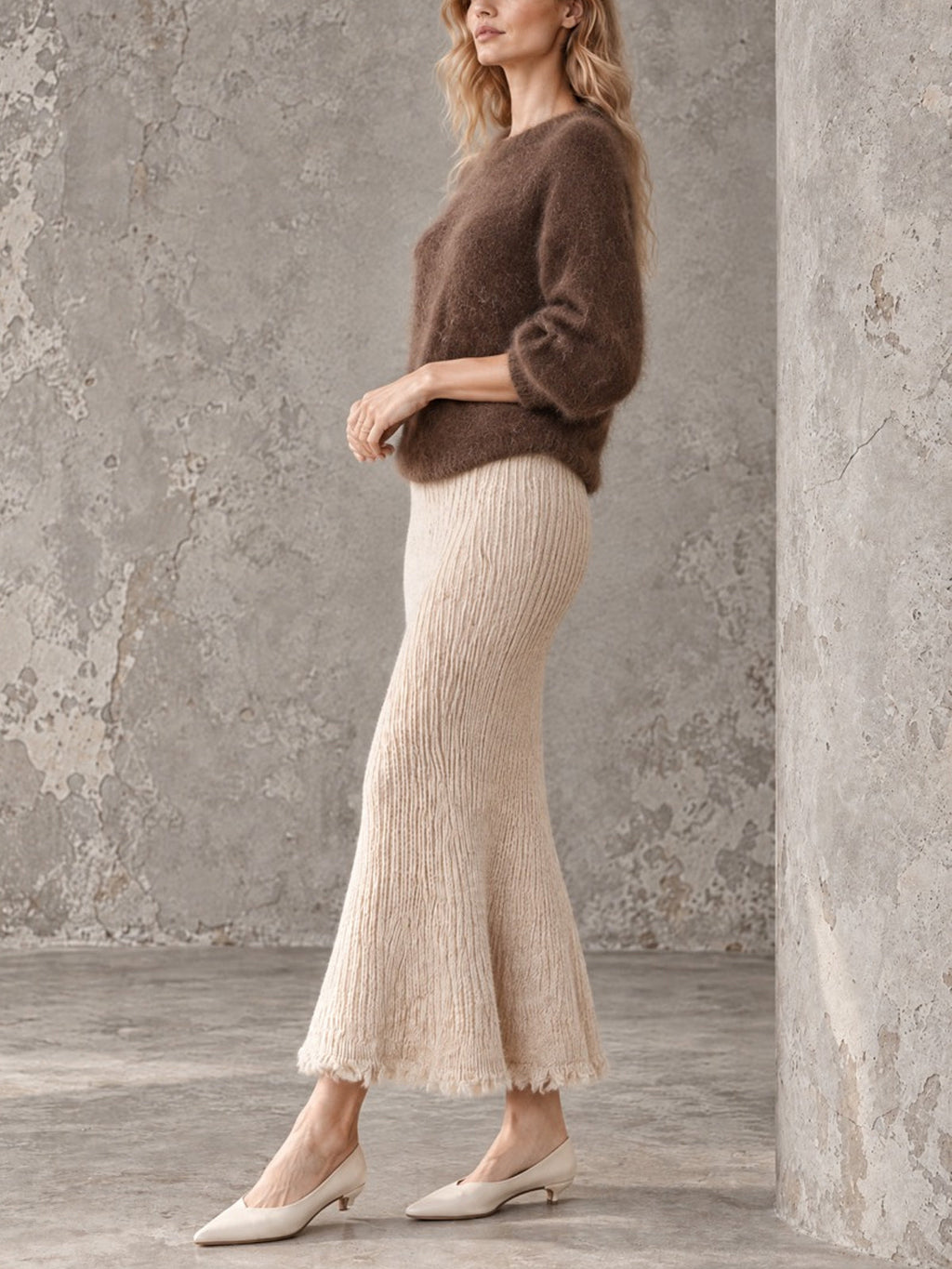Chic Elegant Coffee Round-Neck Half-Sleeve Mohair Sweater Oatmeal Raw Edge Detail Ribbed Maxi Skirt Knit Two-Piece Set
