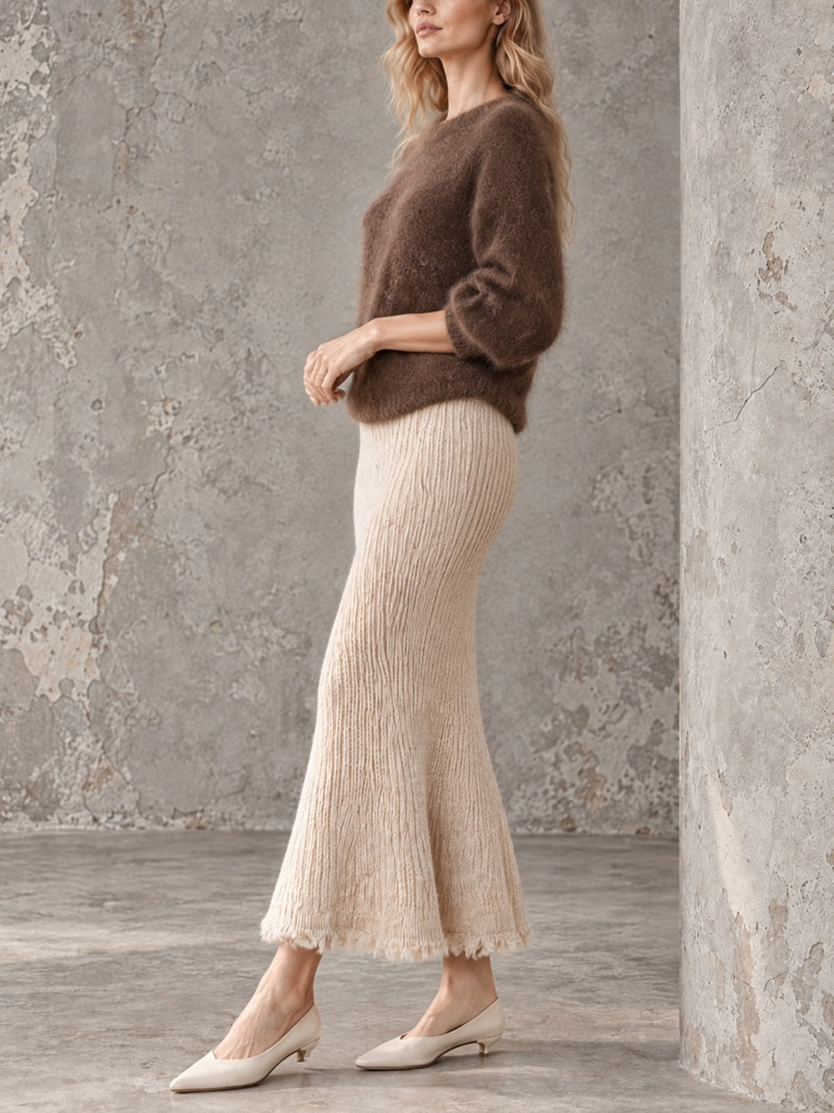 Chic Elegant Coffee Round-Neck Half-Sleeve Mohair Sweater Oatmeal Raw Edge Detail Ribbed Maxi Skirt Knit Two-Piece Set