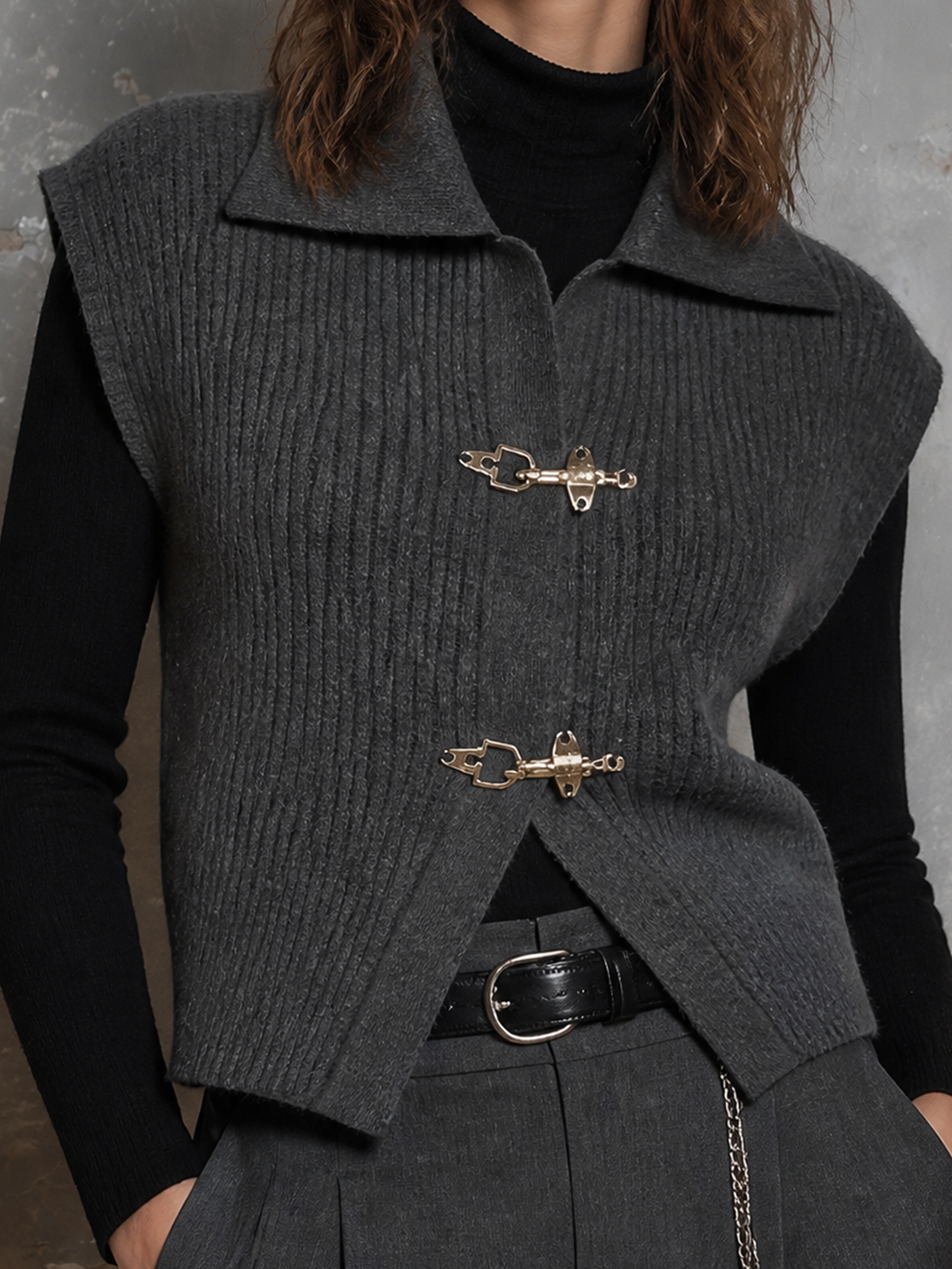 Chic Elegant Dark Grey Lapel Collar Metal Toggle Clasp Sleeveless Loose-Fit Knit Vest Top
