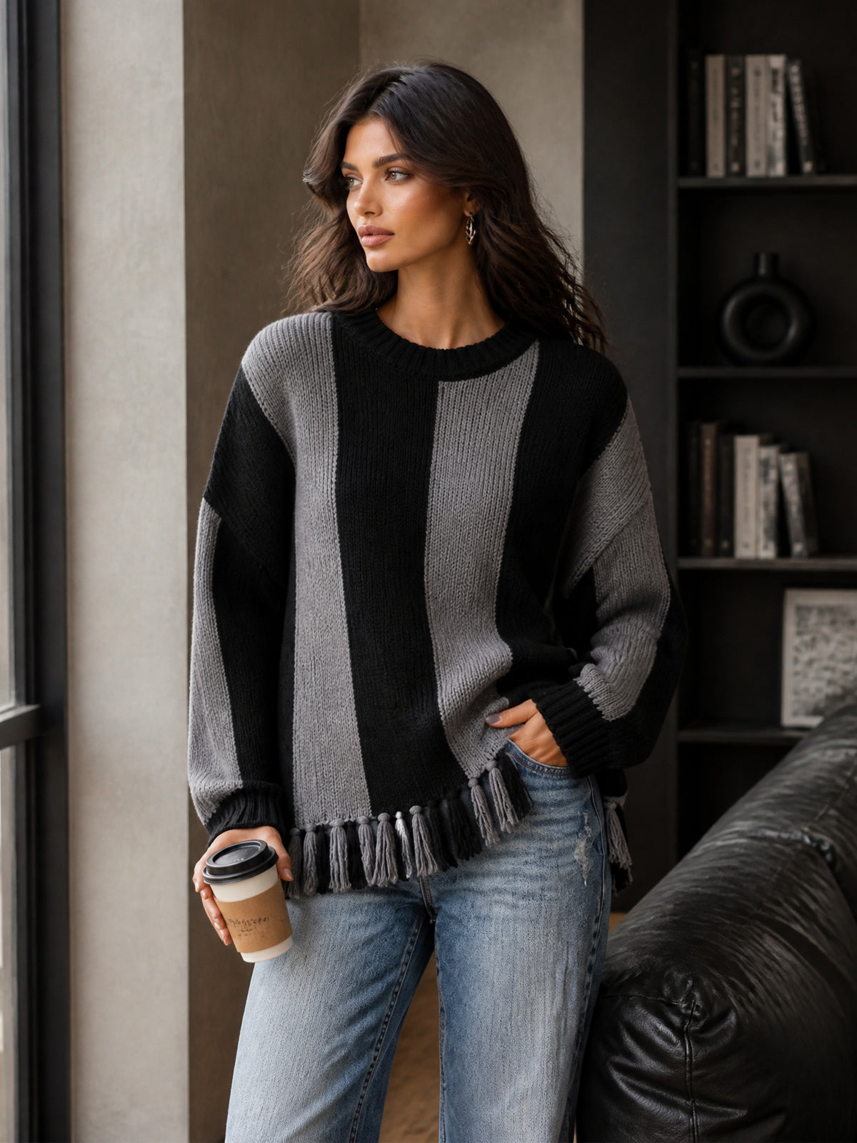 Chic Casual Gray-Black Colorblock Round-Neck Long-Sleeve Fringe Detail Loose-Fit Wool Blend Knit Sweater