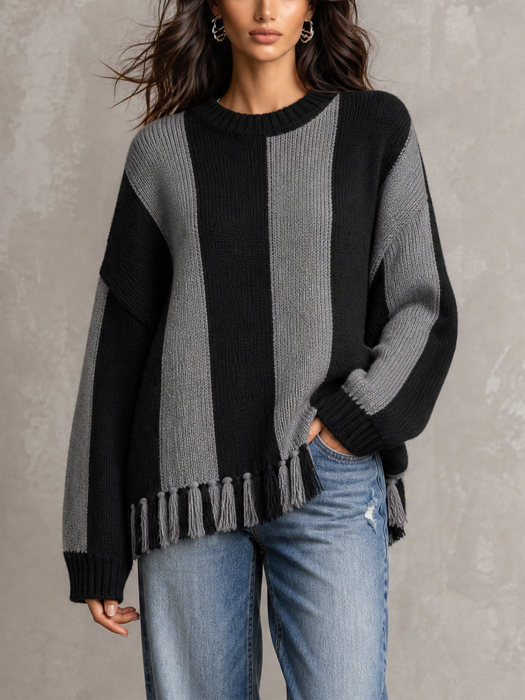Chic Casual Gray-Black Colorblock Round-Neck Long-Sleeve Fringe Detail Loose-Fit Wool Blend Knit Sweater