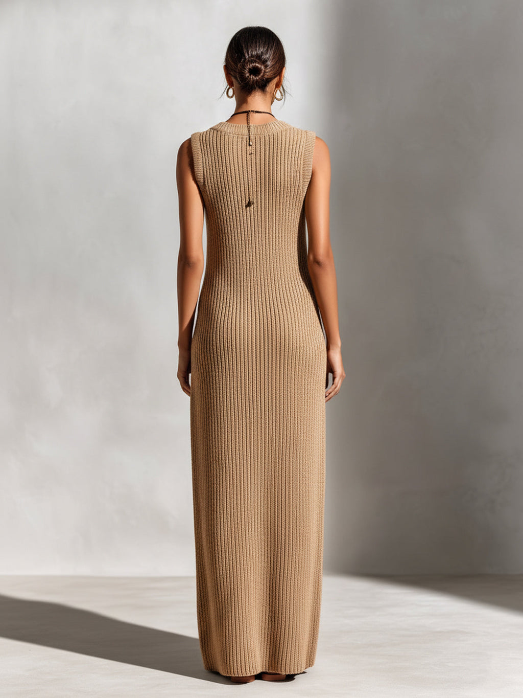 Chic Elegant Camel V-Neck Button-Front Sleeveless Loose-Fit Ribbed Knit Maxi Dress