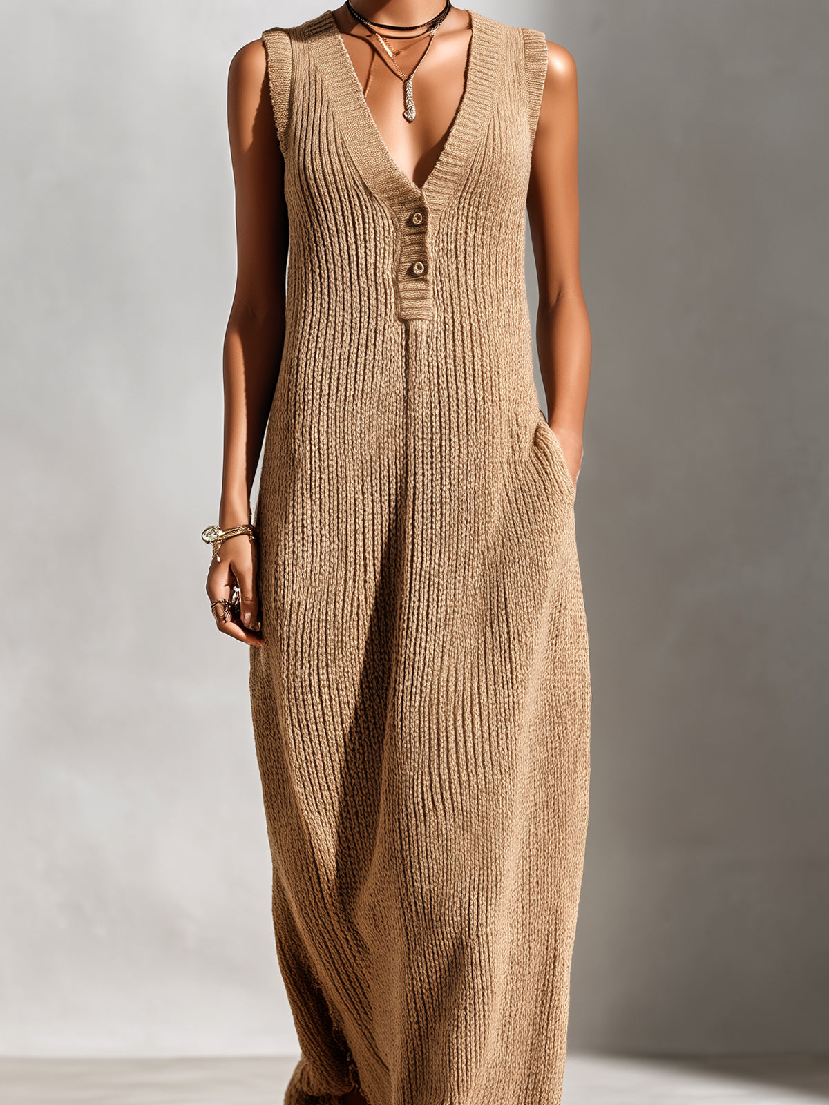 Chic Elegant Camel V-Neck Button-Front Sleeveless Loose-Fit Ribbed Knit Maxi Dress