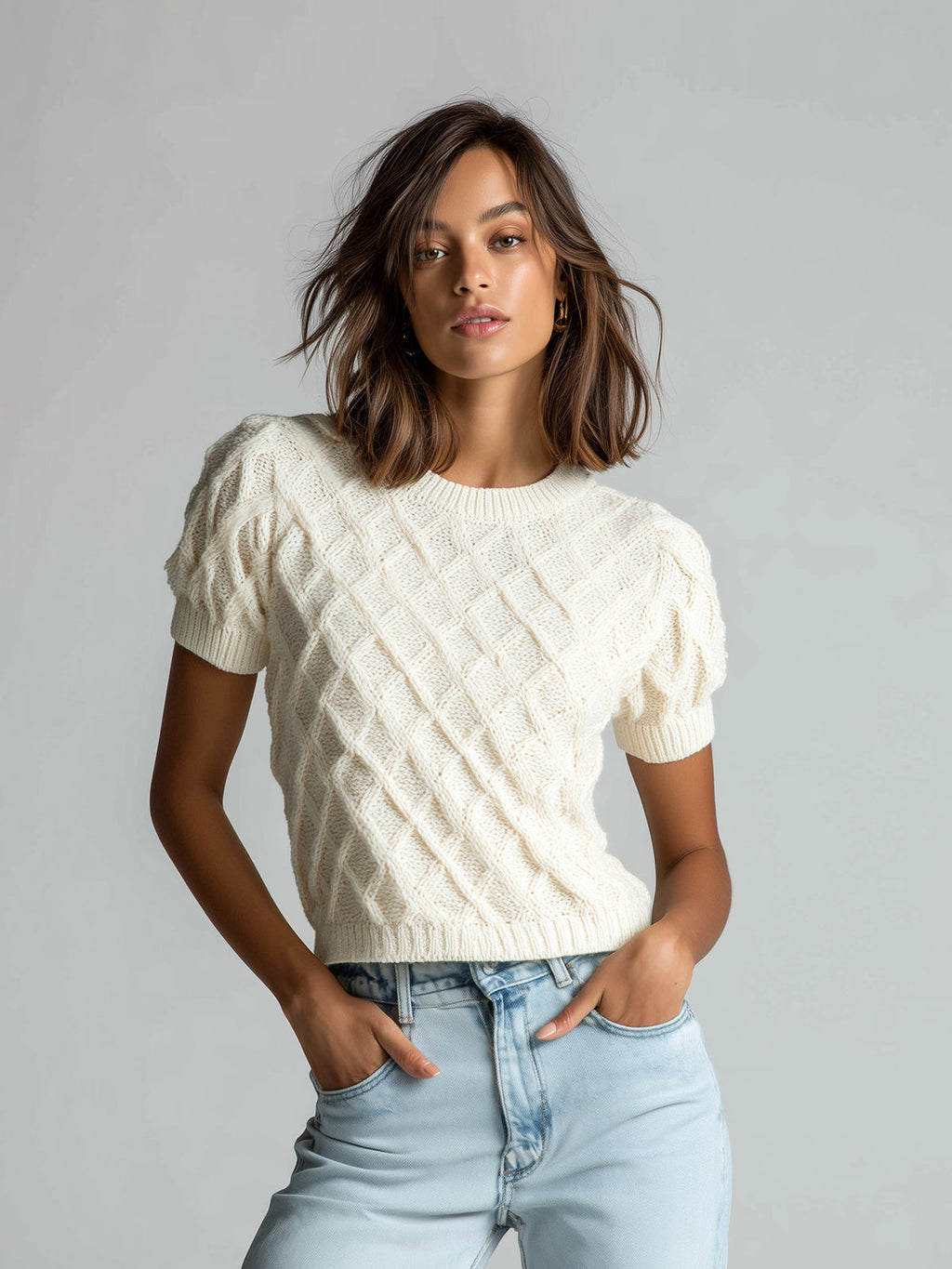 Chic Elegant Cream White 3D Diamond Pattern Jacquard Round-Neck Short-Sleeve Cropped Knit Sweater Top