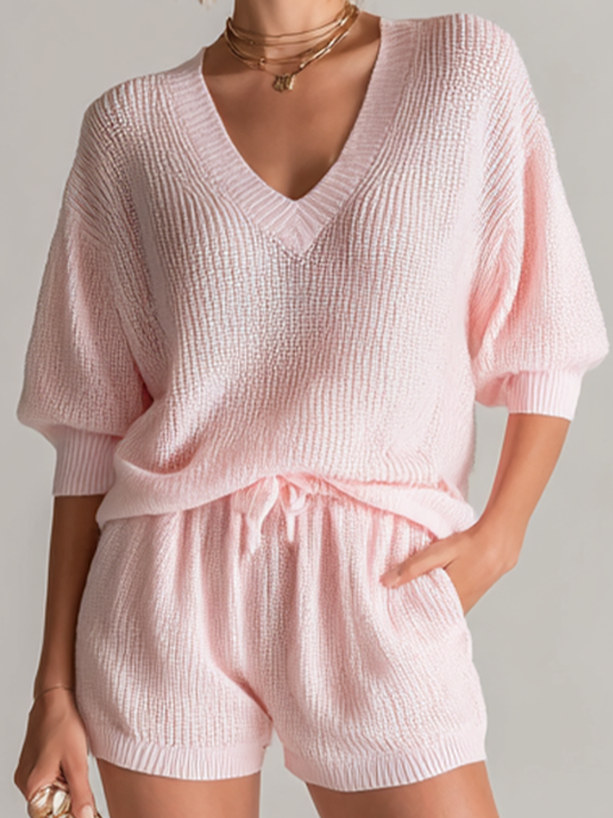 Stylish Basic Pink Short-Sleeved V-Neck Sweater Elastic Waist Shorts Knit Two-Piece Set