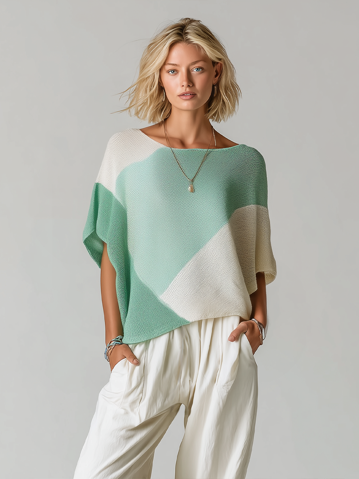 Chic Elegant Green-White Colorblock  Round-Neck Short-Sleeve Oversized Knit Sweater