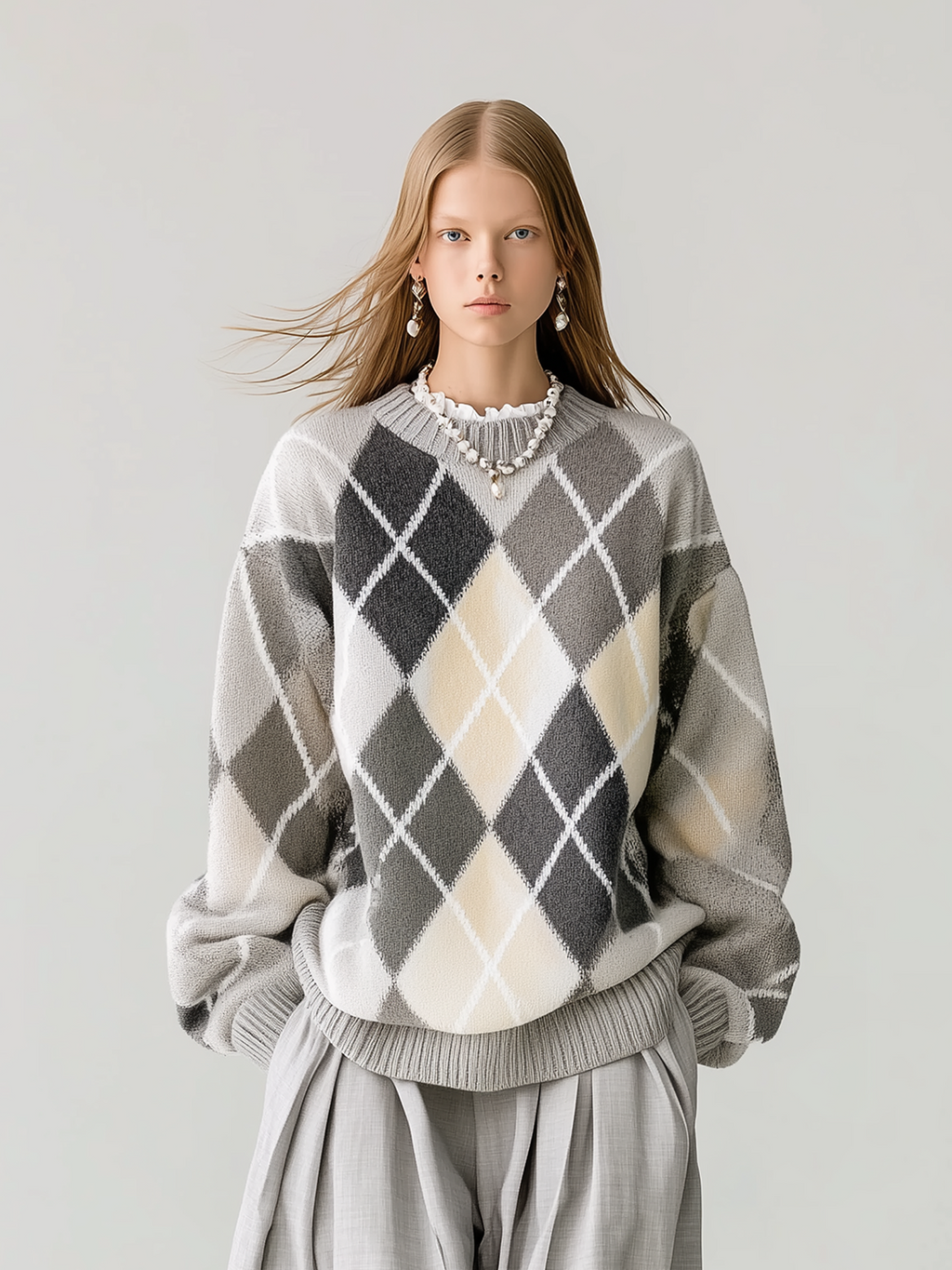 Chic Casual Argyle Plaid Gray White Round Neck Loose Knit Pullover Sweater