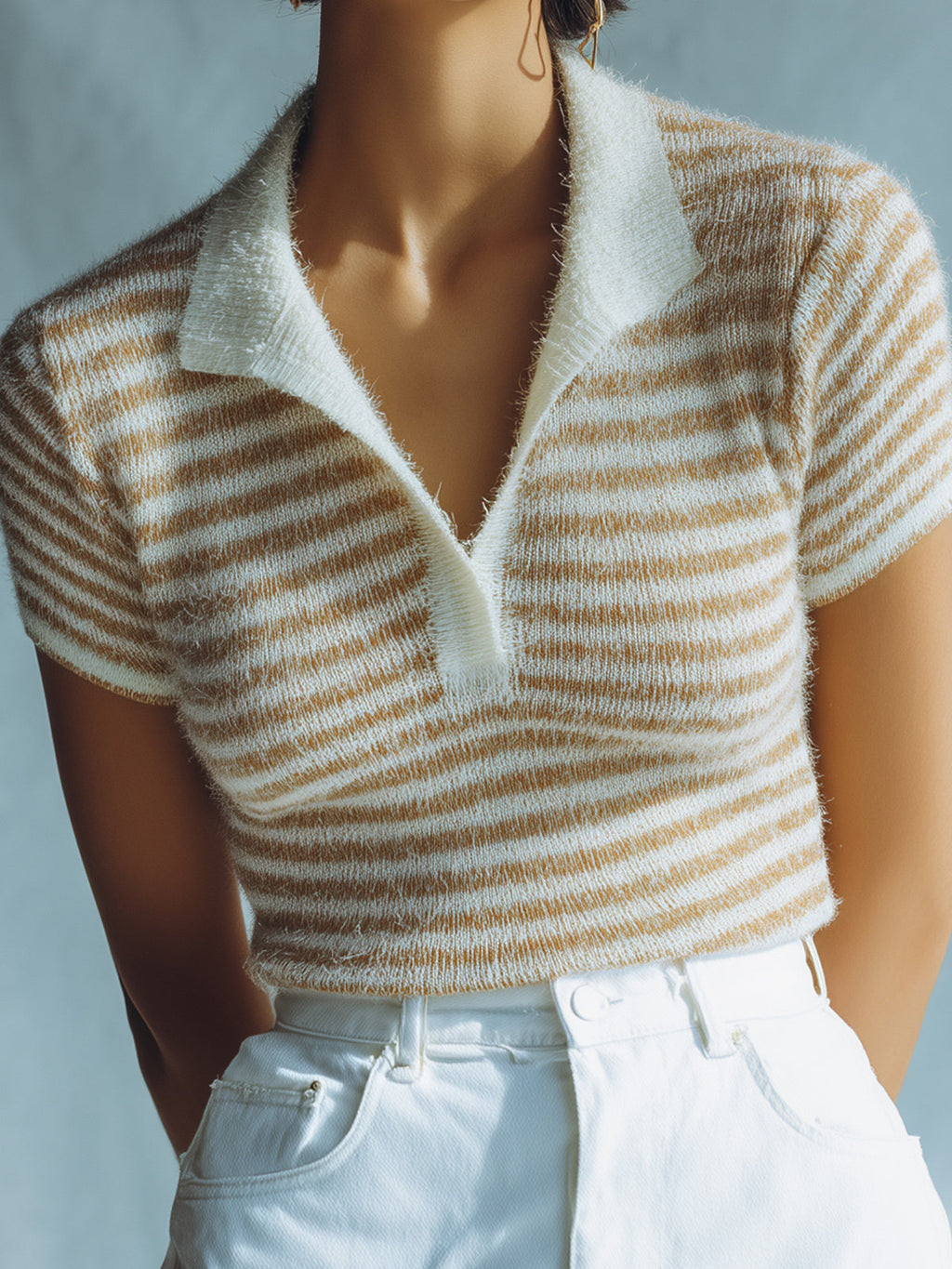 Chic Casual Camel-Beige Pinstripe Lapel V-Neck Short-Sleeve Slim-Fit Knit Sweater Top